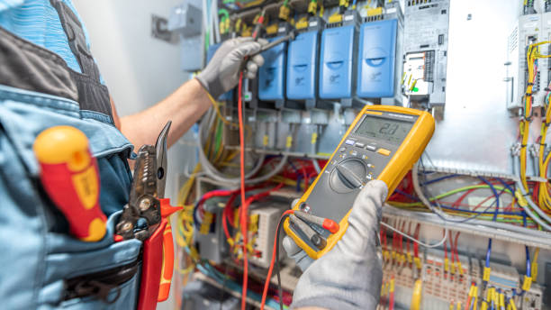 Best Licensed Electrician  in Seven Points, TX